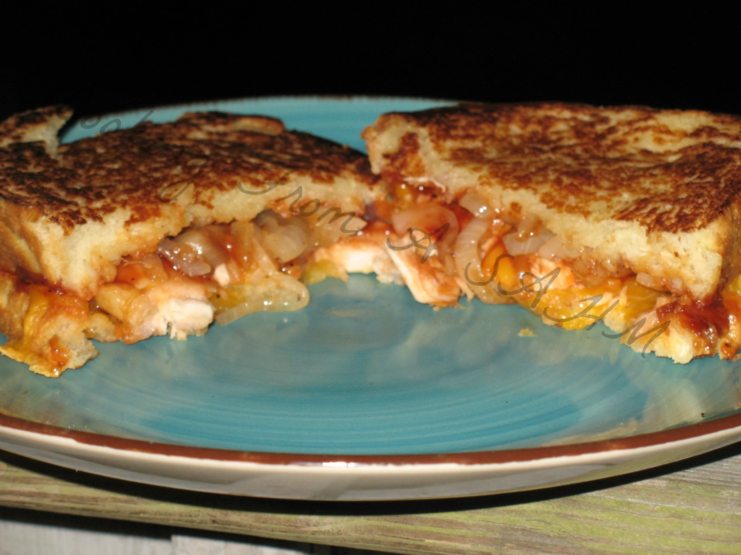 bbq chicken sandwich.jpg