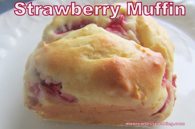 Low Carb Strawberry Muffins