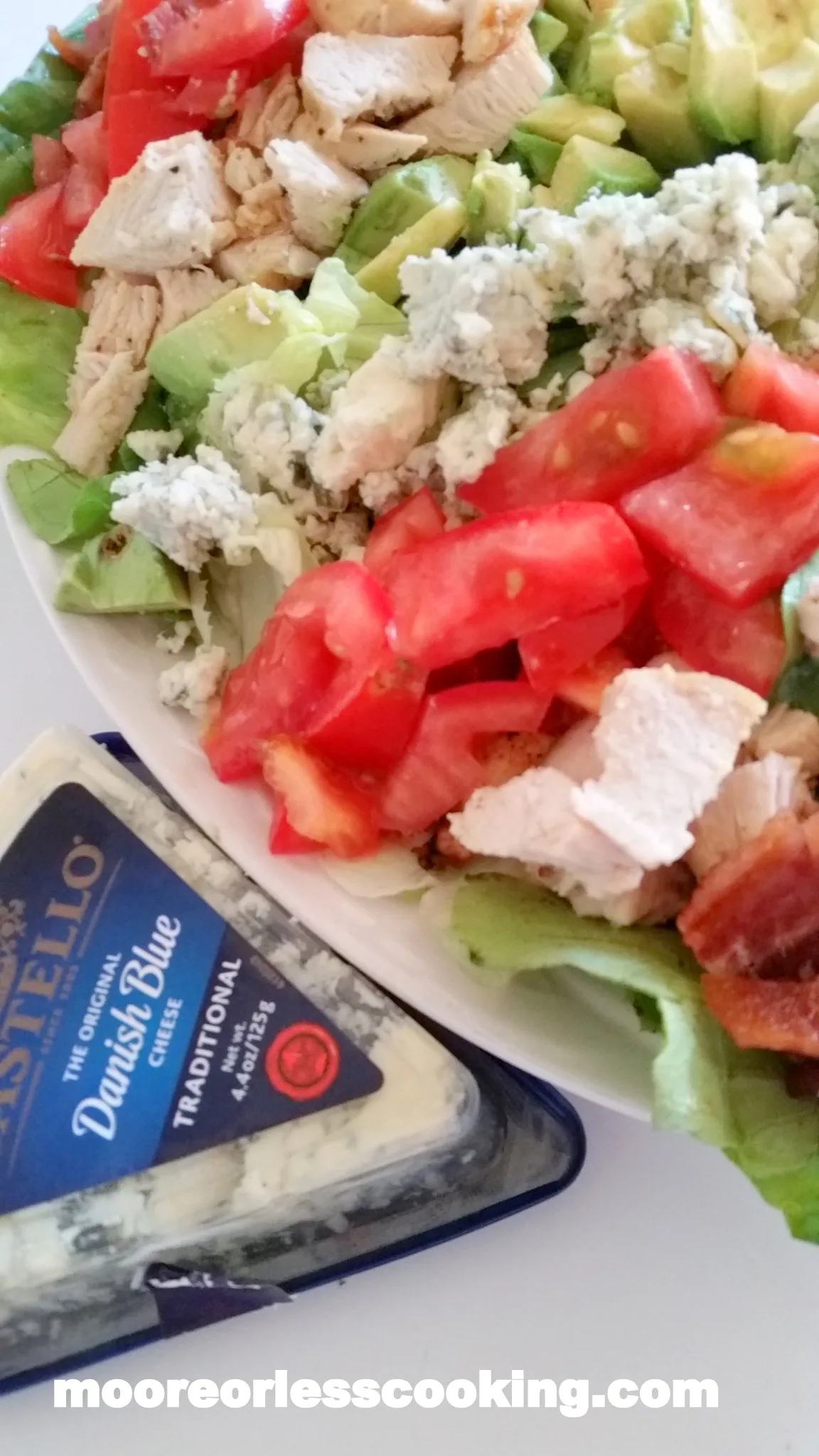 Easy to Make Cobb Salad