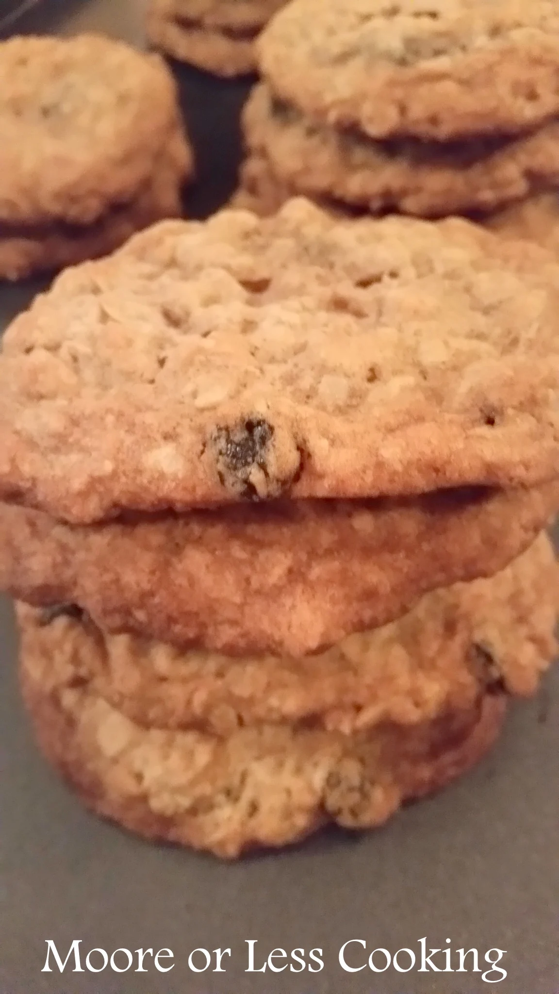 FAVORITE OATMEAL RAISIN COOKIES