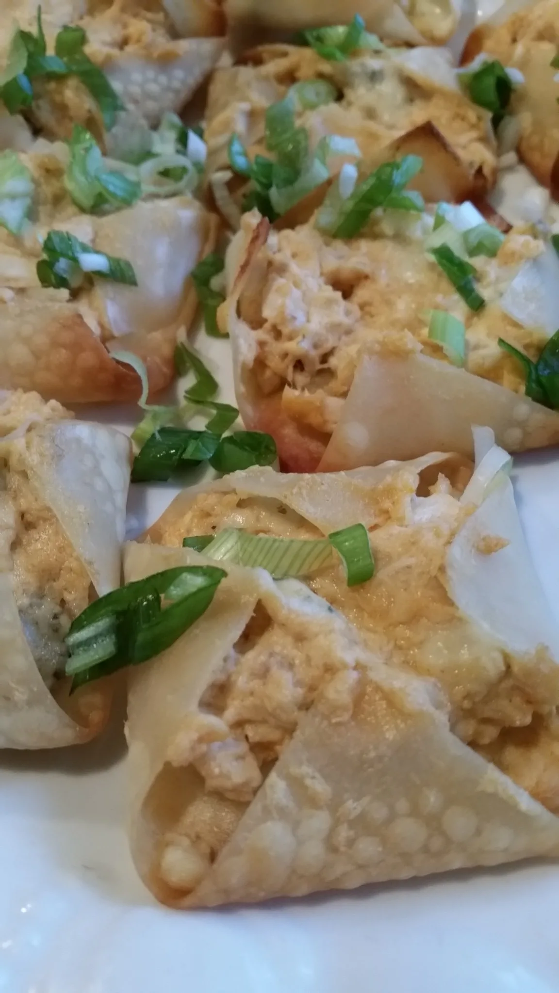 Blue Cheese & Buffalo Chicken Wonton Bites