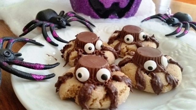 Halloween Spider Cookies - Moore or Less Cooking