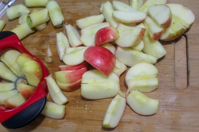 Copycat Cracker Barrel Cinnamon Apples & Video