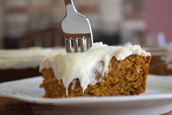 31 of the Best Fall Cake Recipes