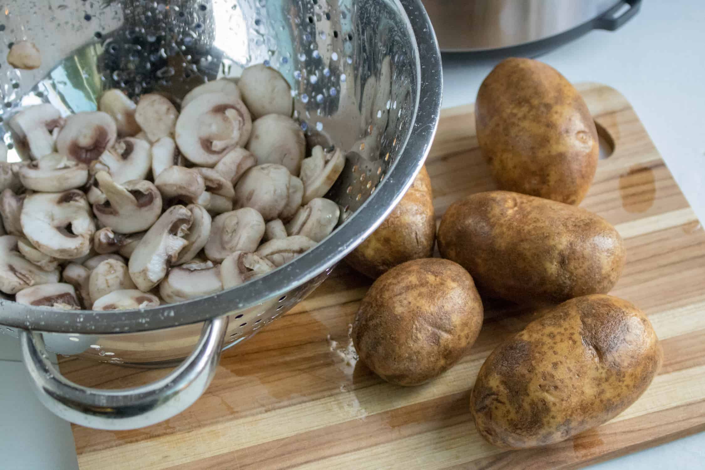 Instant Pot Kielbasa, Mushroom, and Potato Soup 