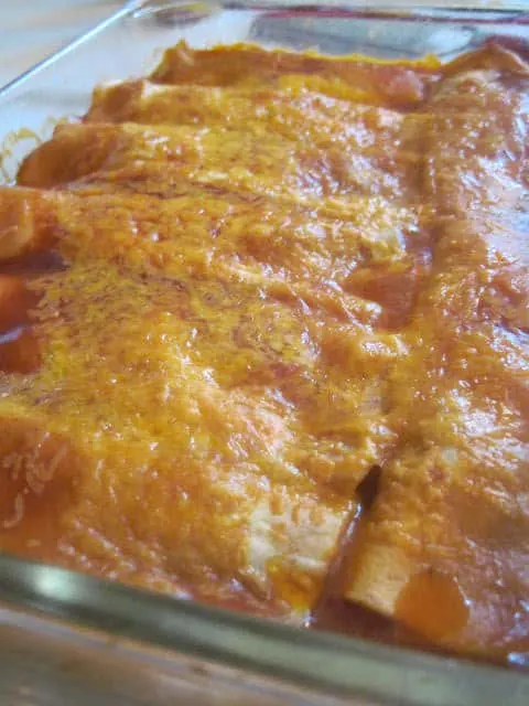 Easy Cheesy Beef Enchiladas