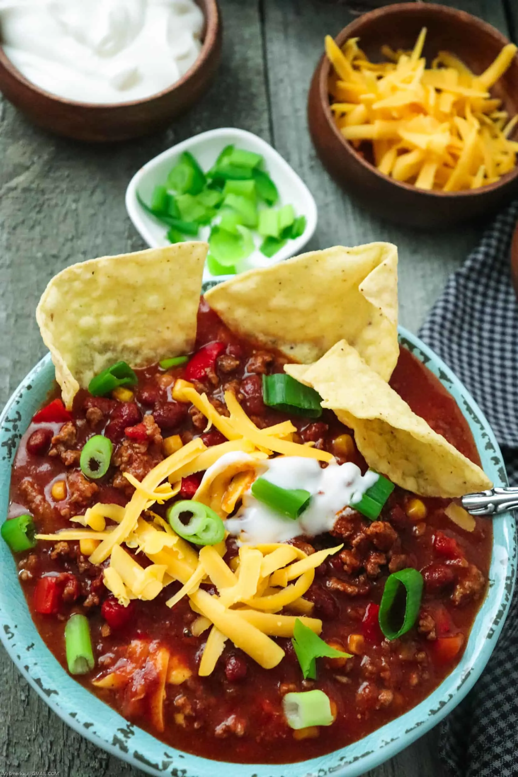 This really is the best chili recipe. It's meaty, it's hearty, it has beans, it is full of flavor. This is the recipe that you will need for a potluck or just because you need a really delicious chili recipe. That's why I call it the BEST Chili. via @Mooreorlesscook