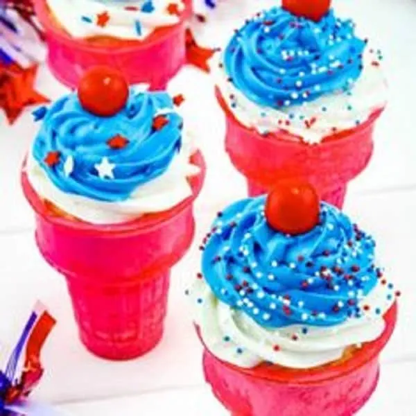 4th of July Ice Cream Cone Cupcakes