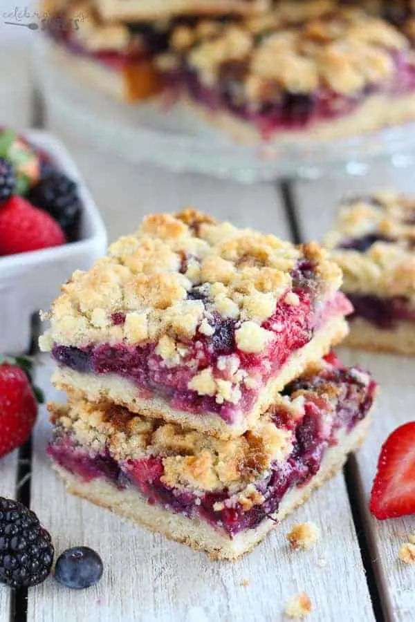 Berry-Crumble-Bars