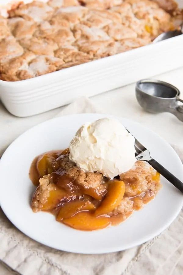 Fresh-Peach-Cobbler-8