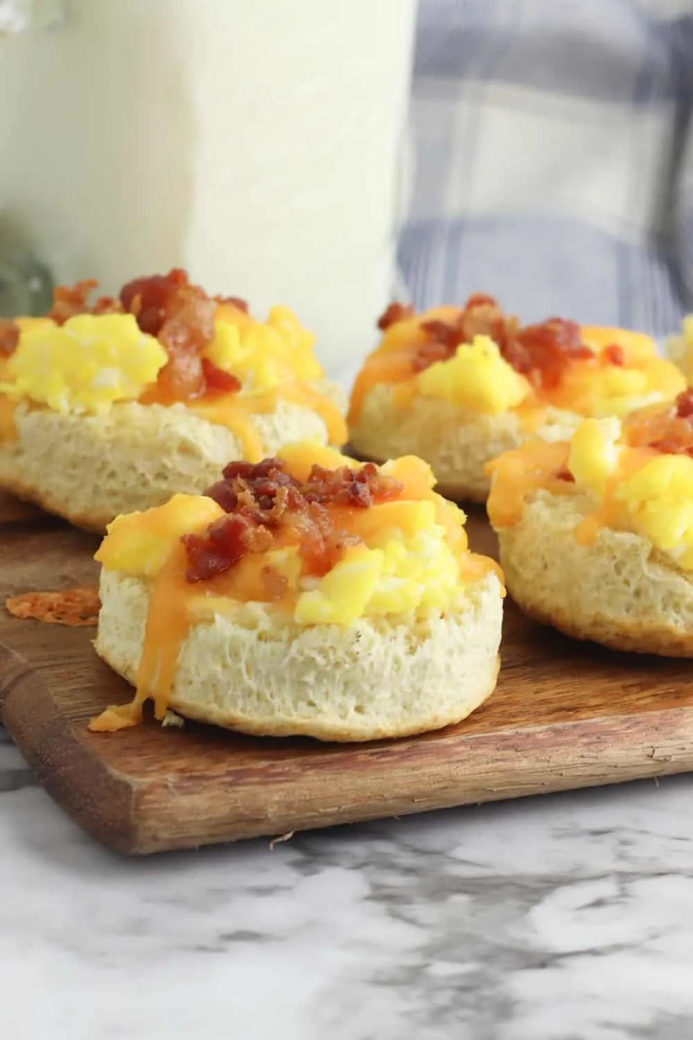 Mini Breakfast Pizzas