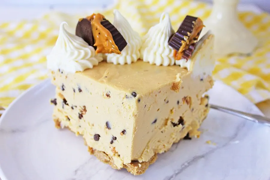 Creamy Peanut Butter Cheesecake