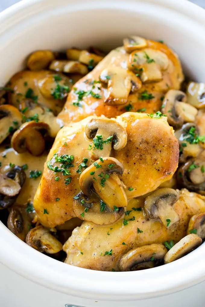 slow-cooker-chicken-marsala-2.jpg