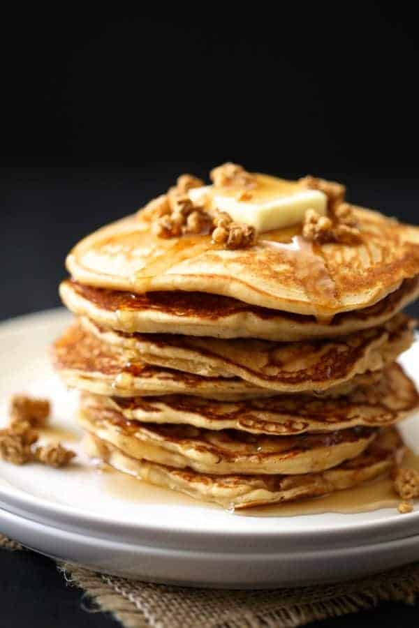 apple gingersnaps pancakes