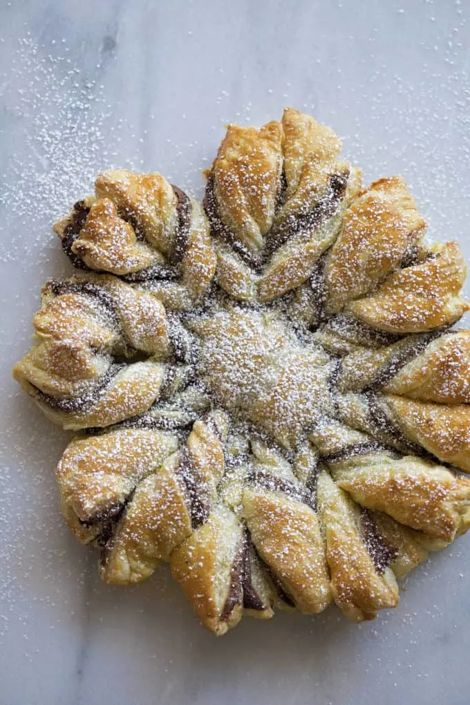 Nutella-Puff-Pastry-Snowflake-1-680x1020