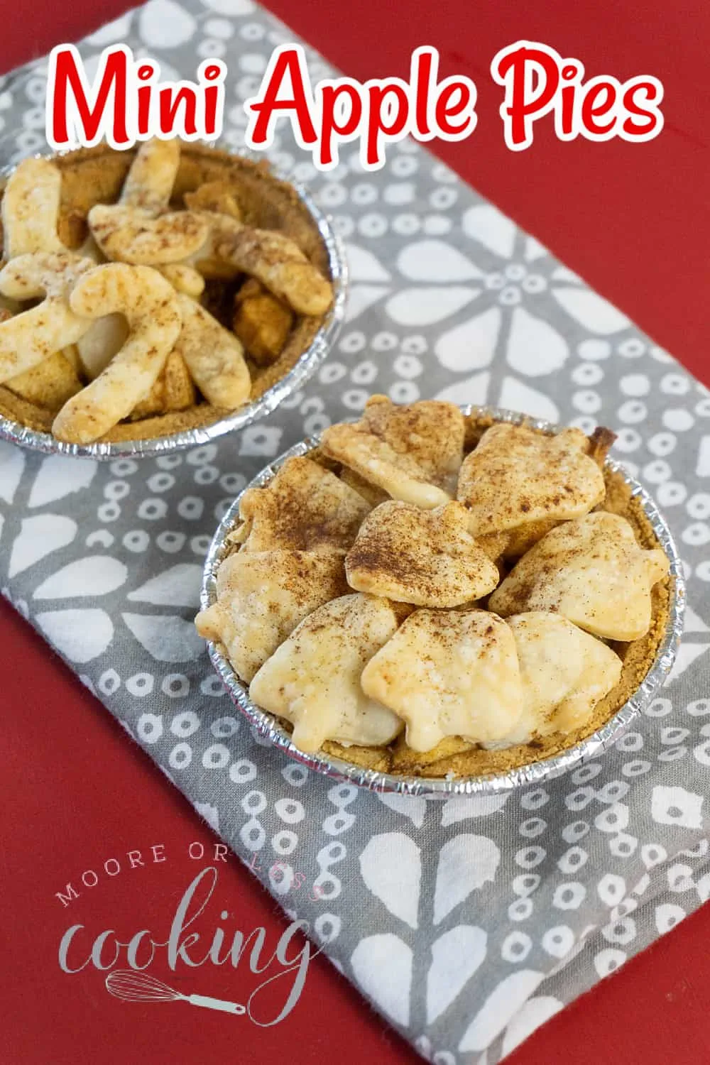 These adorable mini apple pies are perfect when you need a single-serve tasty treat. Just like a full-sized pie, the miniature crust holds deliciously spiced bites of fresh apples that are topped with holiday-shaped pie crust cutouts. via @Mooreorlesscook