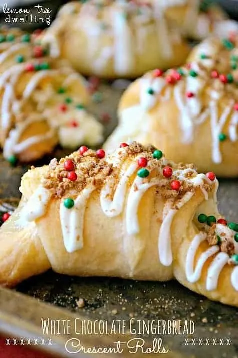 White-Chocolate-Gingerbread-Crescent-Rolls-1d