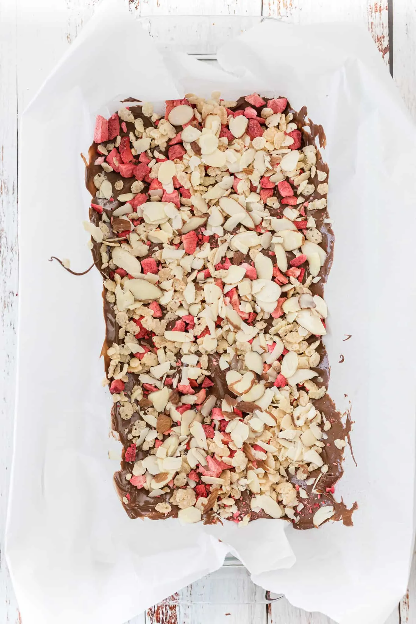 layer ingredients of Valentine’s Crispy Strawberry Chocolate Bark