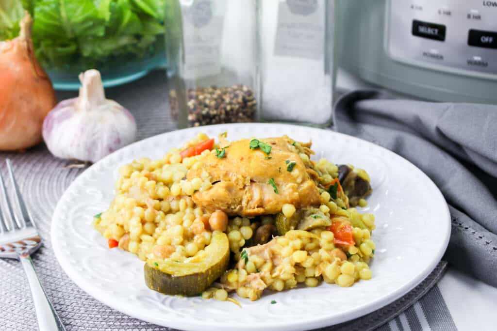 Slow Cooker Mediterranean Chicken and Vegetables