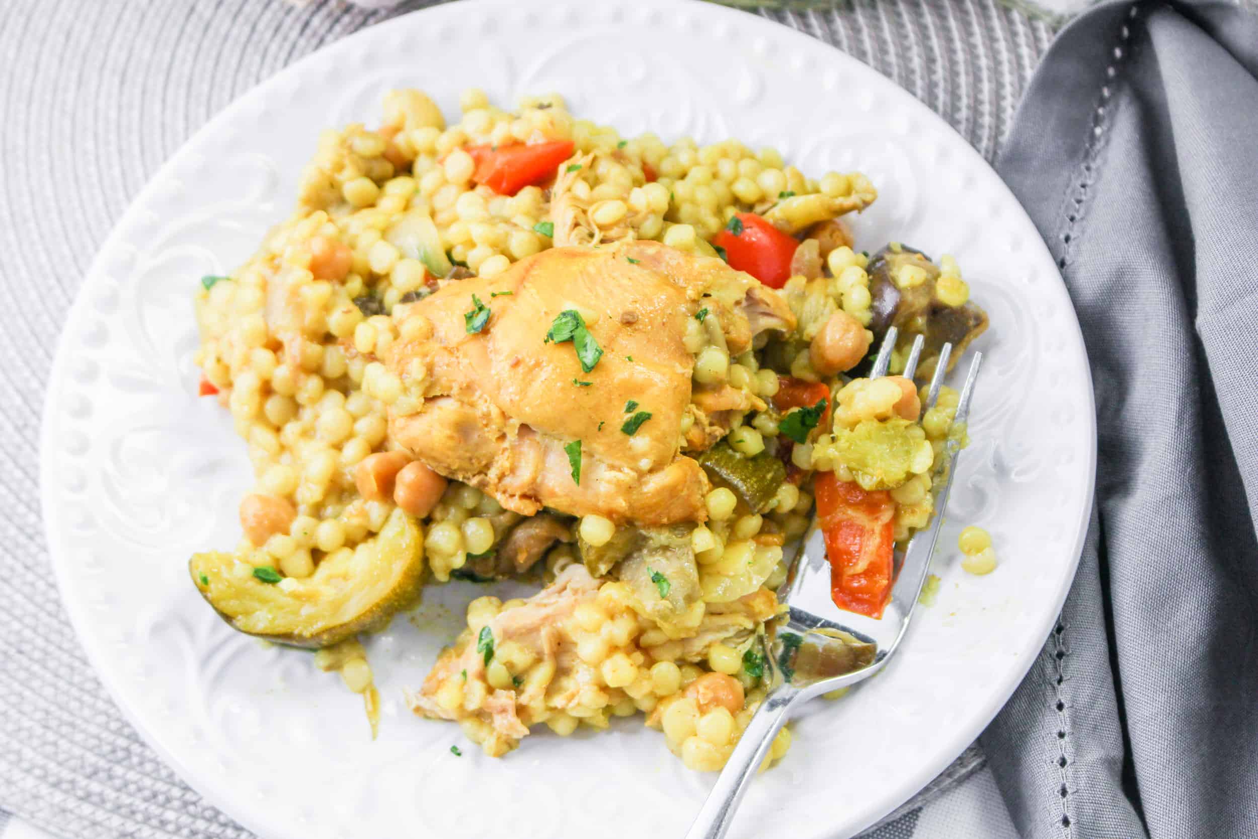 Slow Cooker Mediterranean Chicken and Vegetables