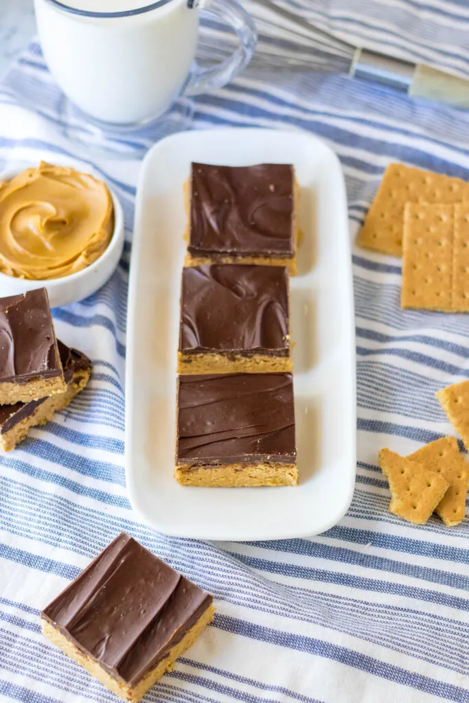 No Bake Lunch Lady Peanut Butter Bars