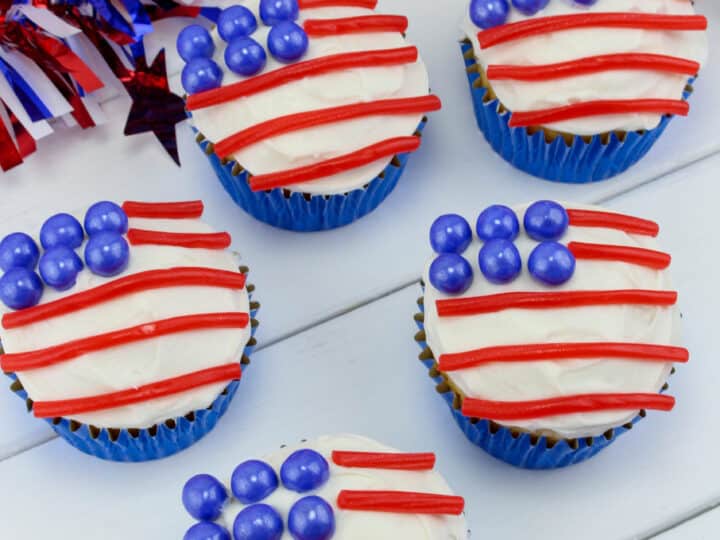 American Flag Cake | Easy Pull Apart Cupcake Cake | Beyond Frosting