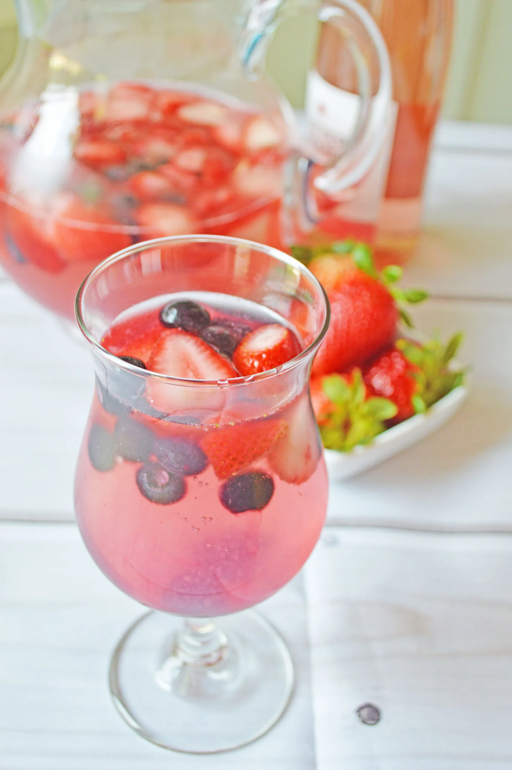 Pink Moscato Berry Punch
