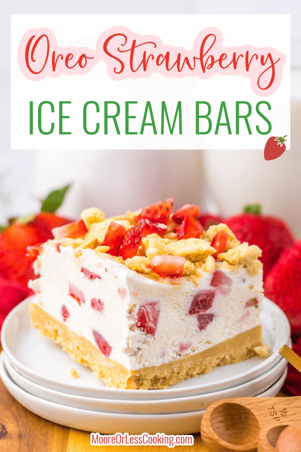 These Oreo Strawberry Ice Cream Bars are such a great no bake summer dessert. Golden oreos make up the crust for a luscious homemade ice cream filling made with heavy whipping cream, sweetened condensed milk and fresh strawberries. These is a perfect refreshing dessert great for summer. via @Mooreorlesscook