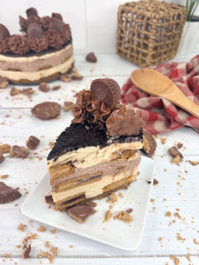 Reese’s Peanut Butter Chocolate Icebox Cake