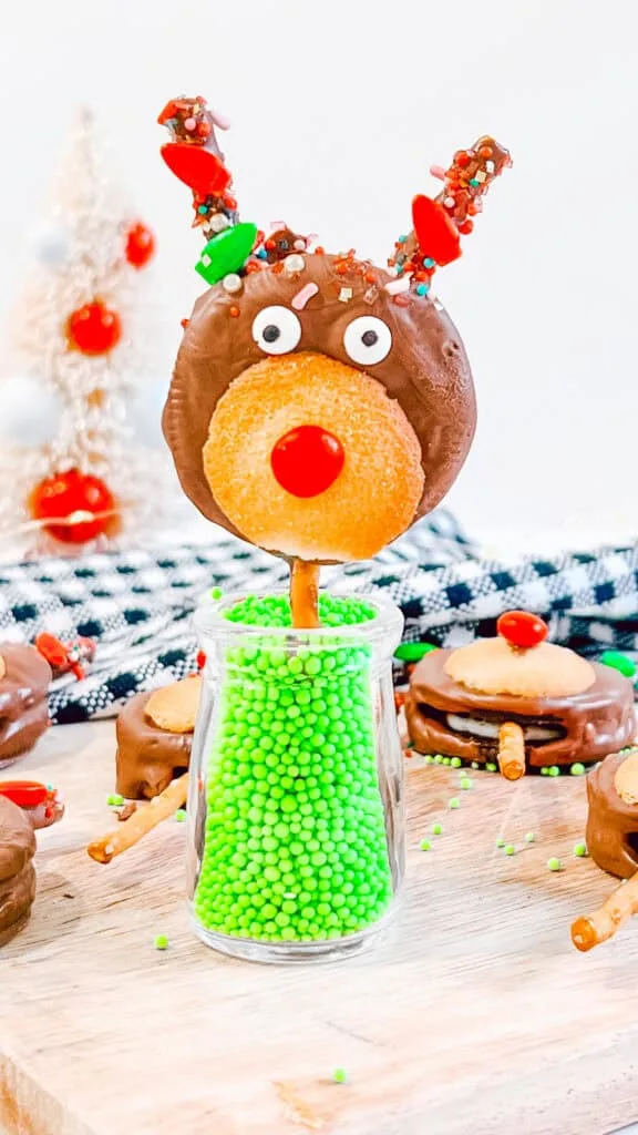 cute reindeer pop