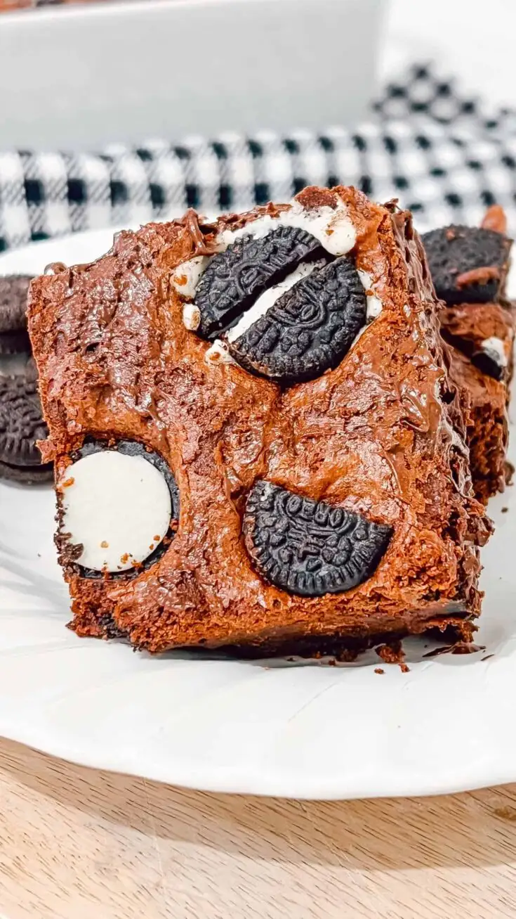 Delicious homemade Oreo chocolate brownie with cookies and cream flavor, perfect for dessert.