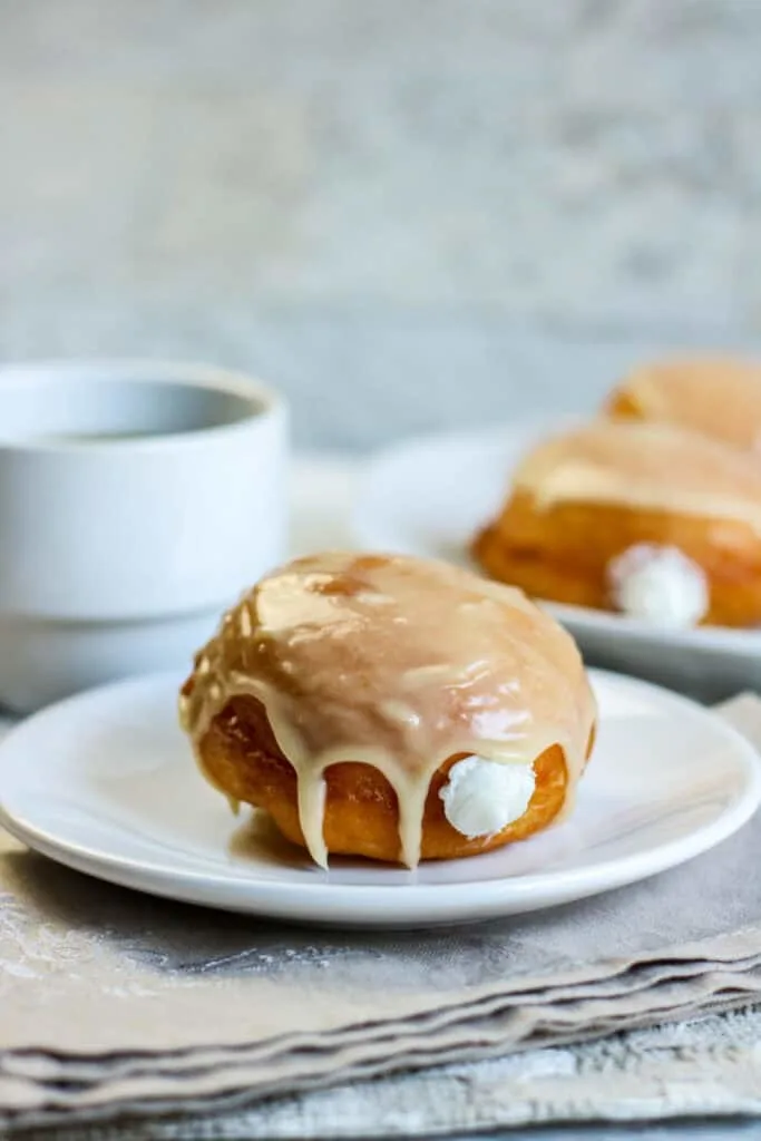 Cream filled donut ready to serve